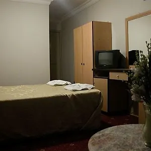 Otel Alican 1, İzmir